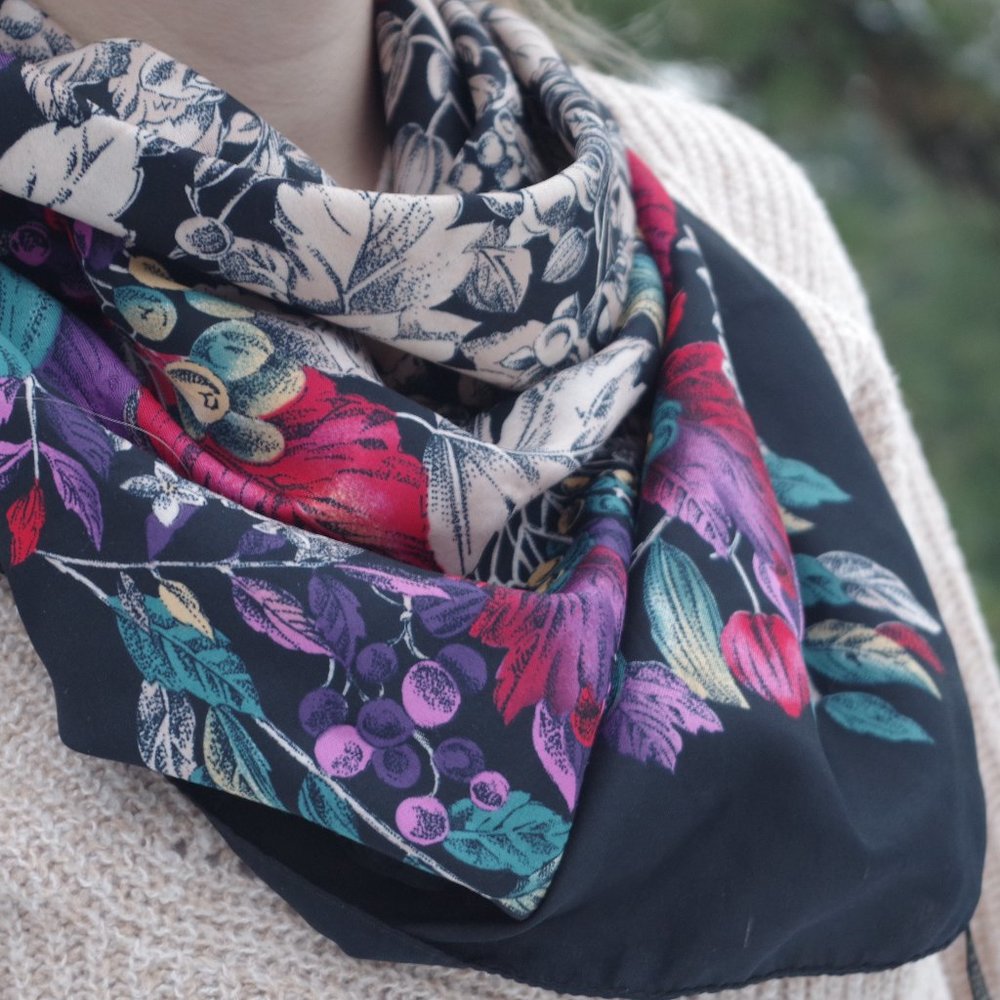 Vintage Scarf The Tie Rack  Made In Italy